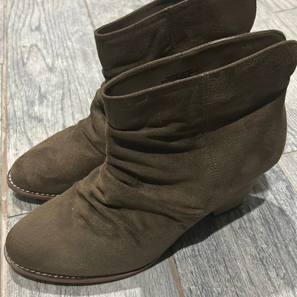 Diba Suede Short Healed Booties